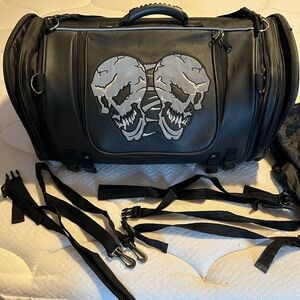 Black Skull Design Men's Bag